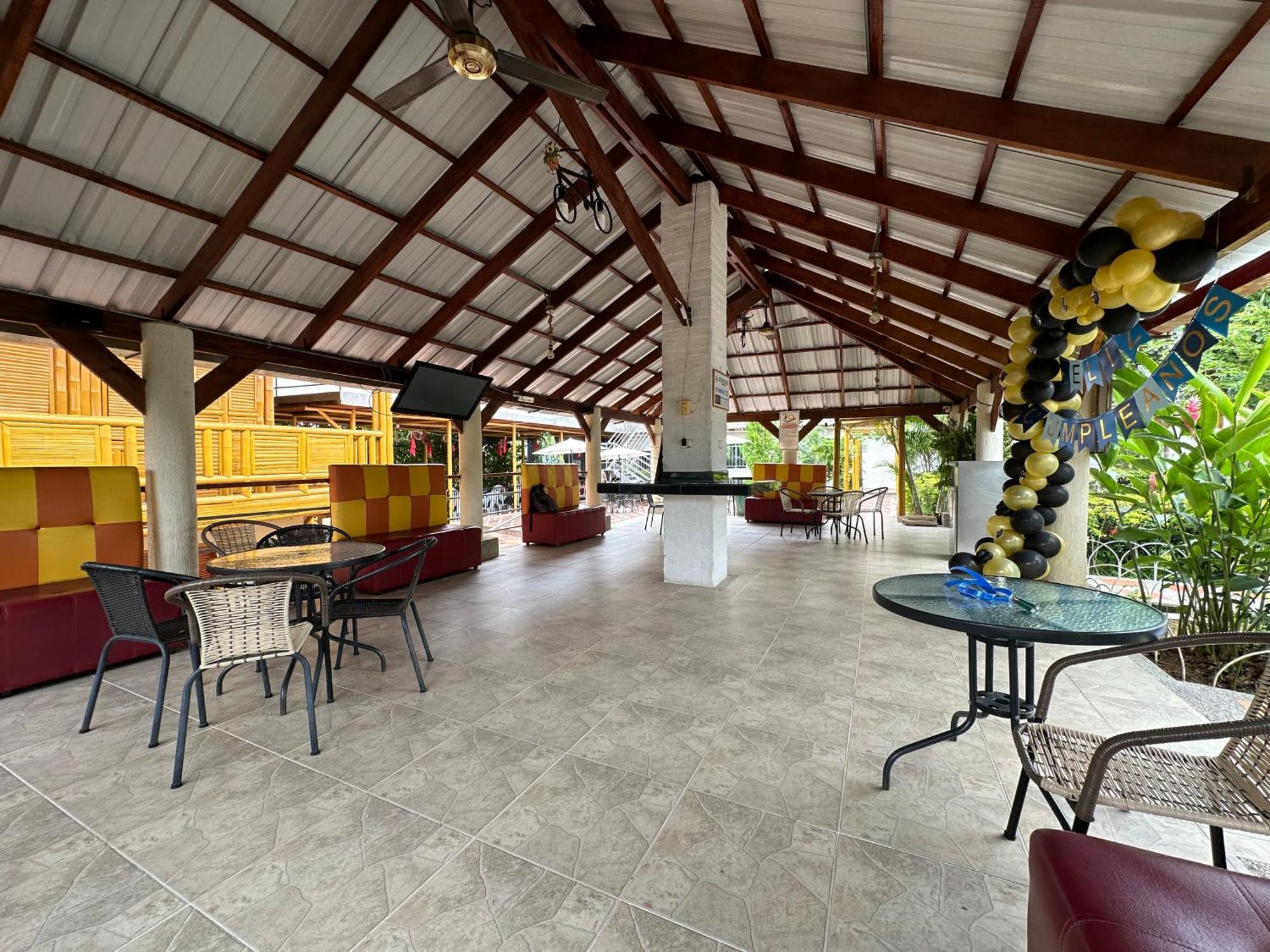 Hv Sueno Real Tatacoa Hotel Villavieja Luaran gambar
