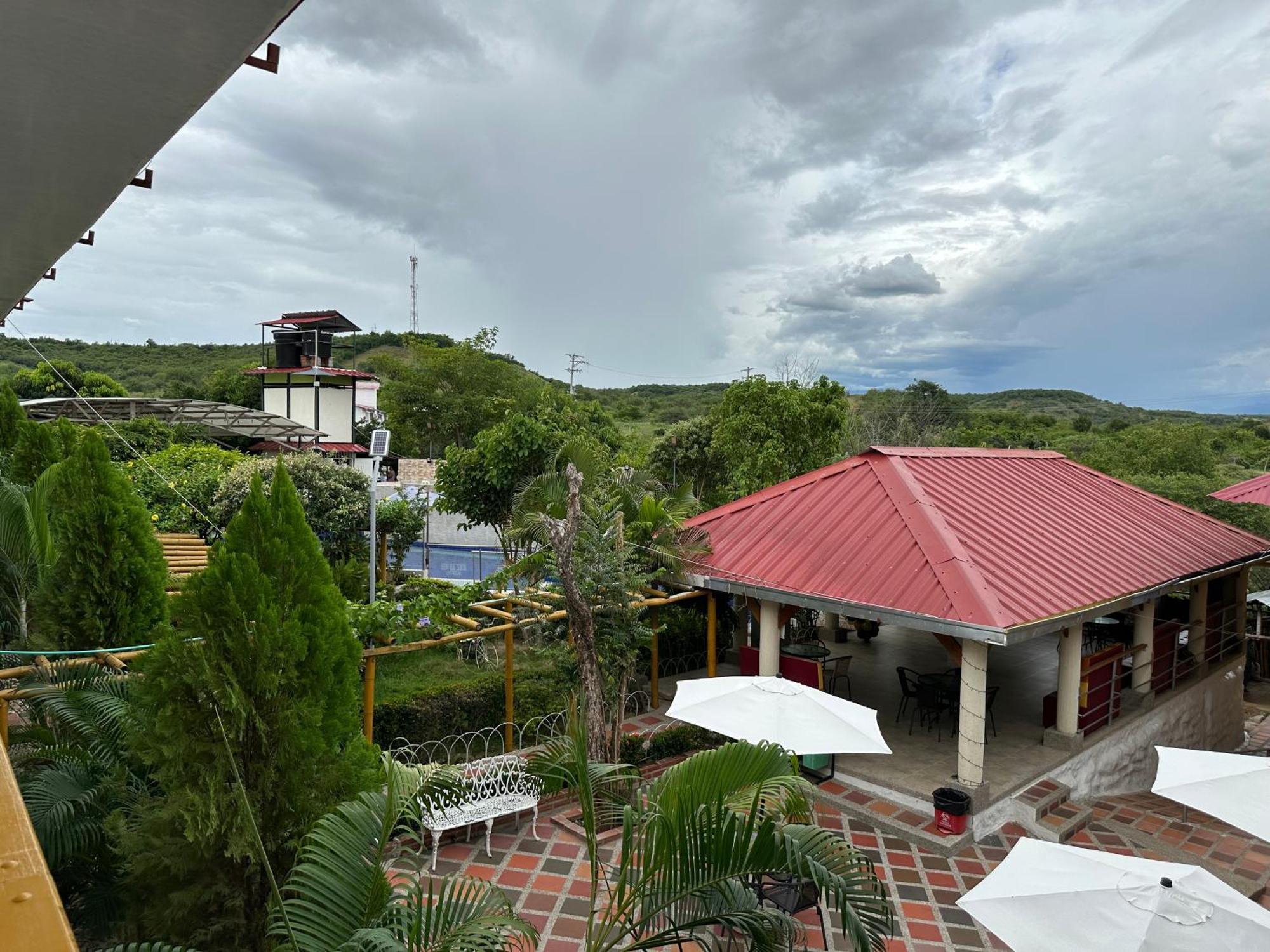 Hv Sueno Real Tatacoa Hotel Villavieja Luaran gambar
