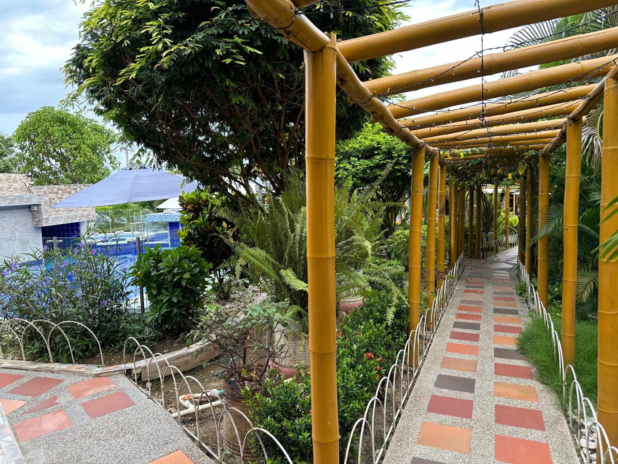 Hv Sueno Real Tatacoa Hotel Villavieja Luaran gambar